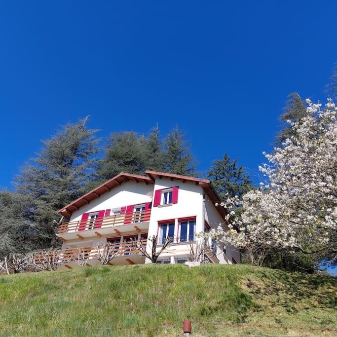 Chalet 14 Pers Avec Vue Panoramique Et Piscine Chauffee Genolhac Exterior foto